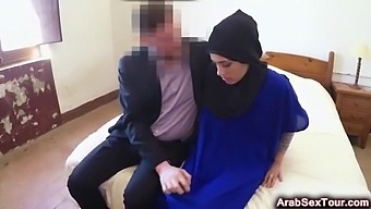 Arabian Big Ass Gets Fucked Hard In Homemade Video