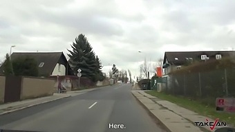 Hd Video Divoké Sexuální Dobrodružství Sekretářky S Více Muži