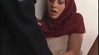 Amateur Arab Mom'S Wild Sexcapades On Xvideos.Com