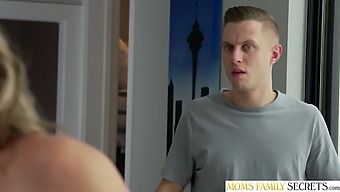 Xem Milf Cory Chase Và Molly Little Thỏa Mãn Ước Mơ Trong Video Hd Porn Này