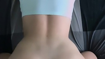Pov Video Z Intimního Setkání Páru S Mladou Brunetkou.
