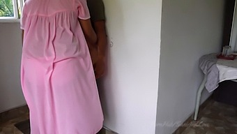 Sri Lankan Husband Watches His Wife Engage In A Threesome With Her Friend